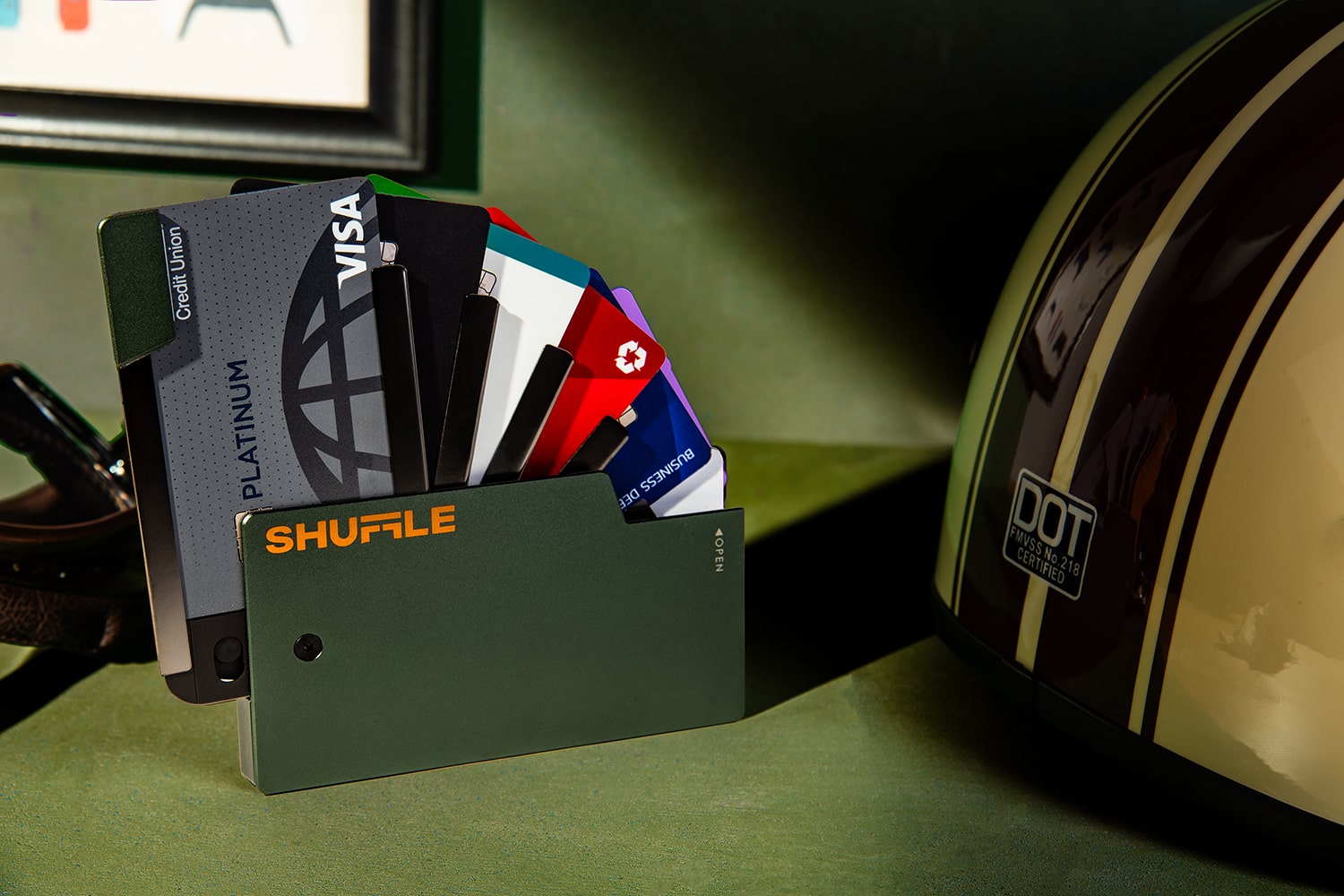 Do metal wallets protect credit cards?