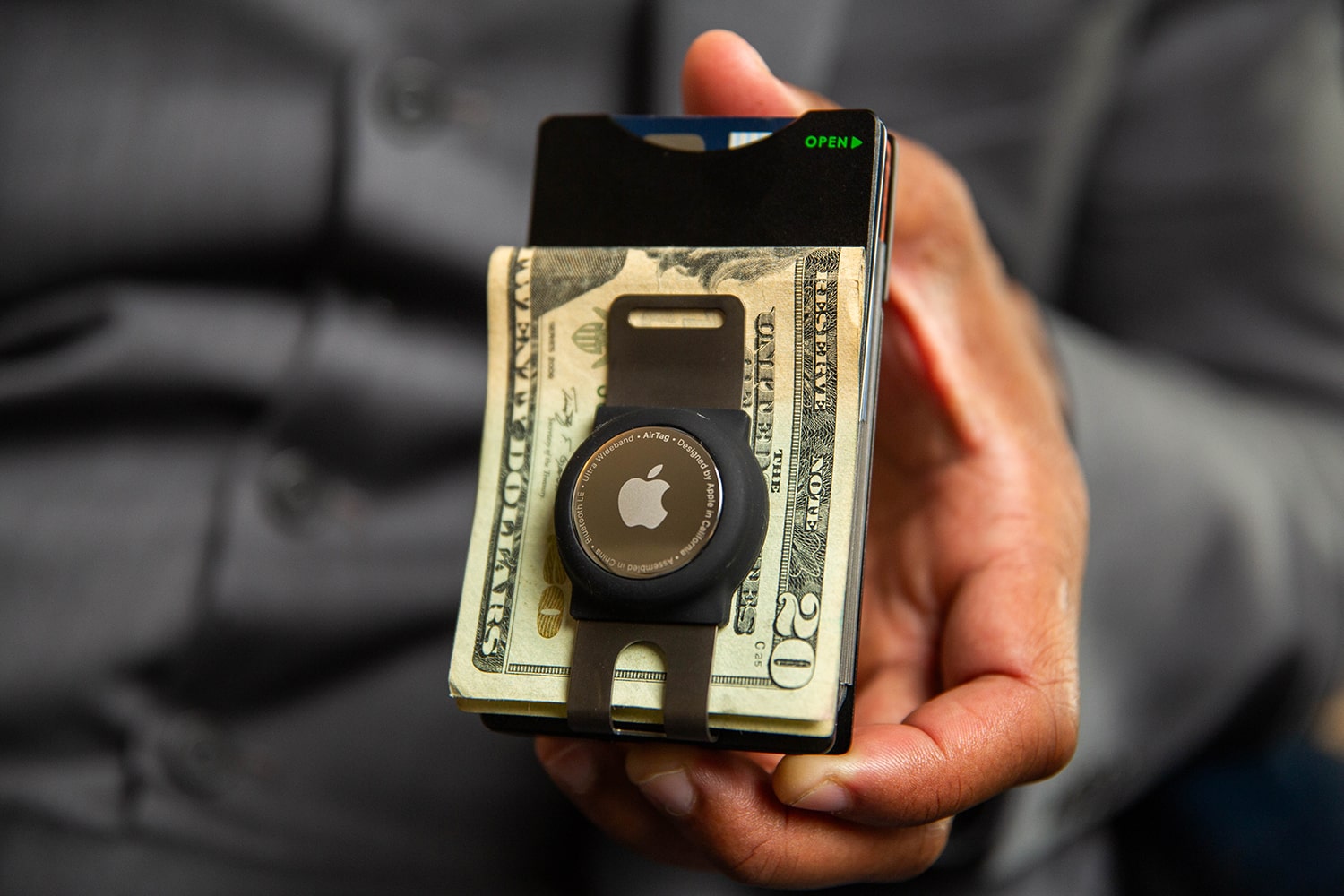 Shuffle Wallet Aluminum Wallet