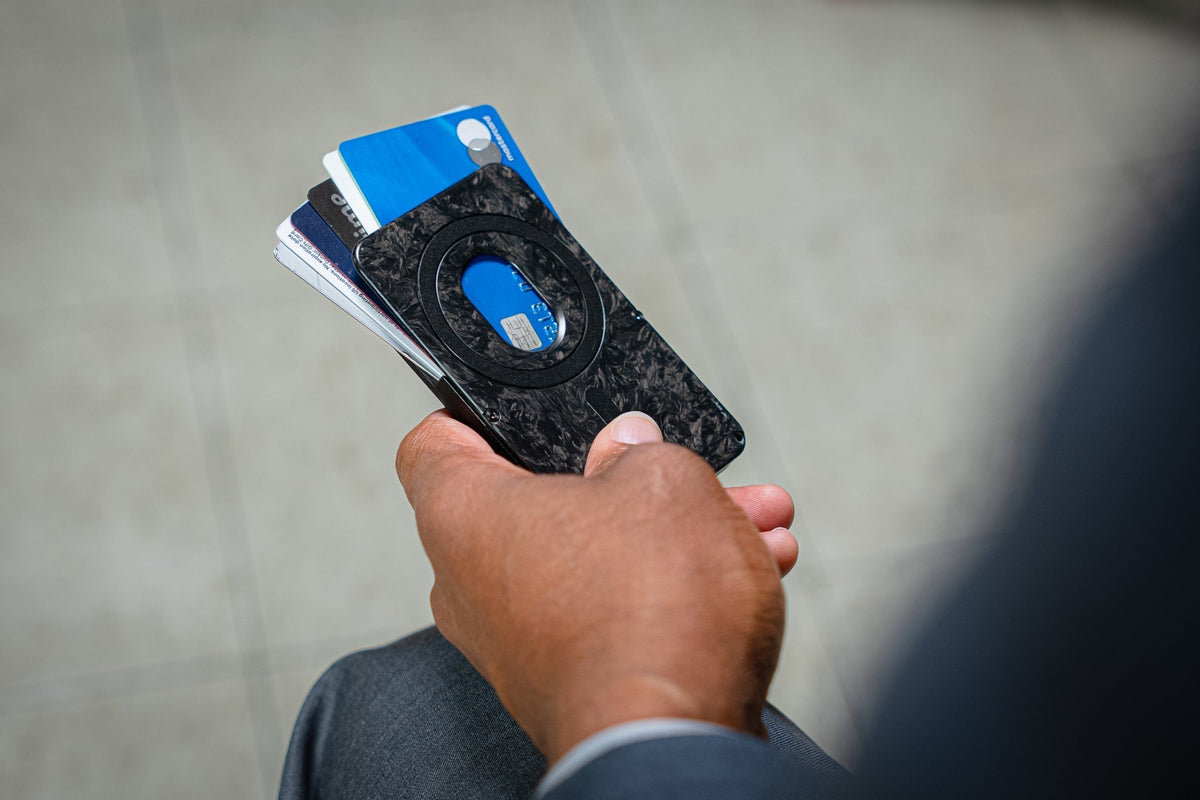 Shuffle Wallet 2.0 Carbon Fiber Wallet