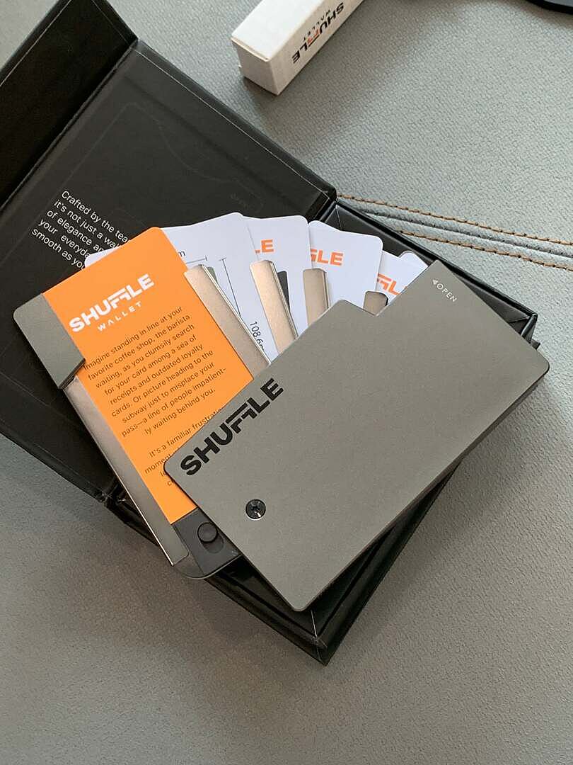 Shuffle Wallet