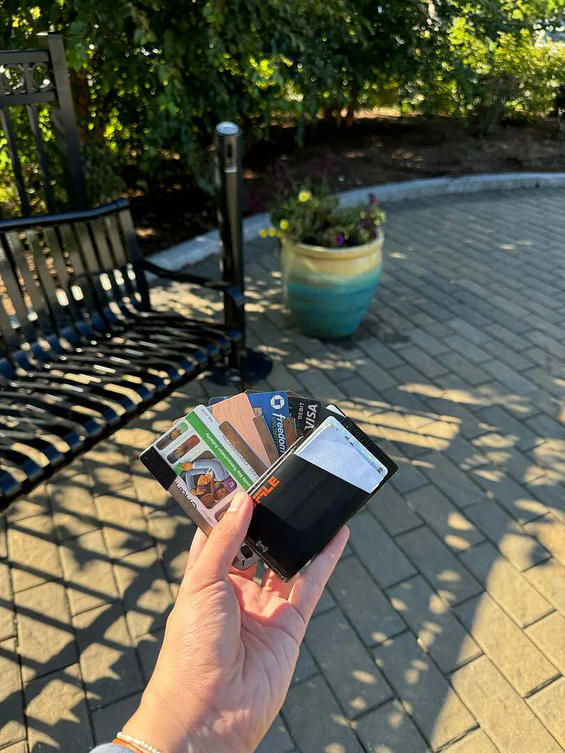Shuffle Wallet